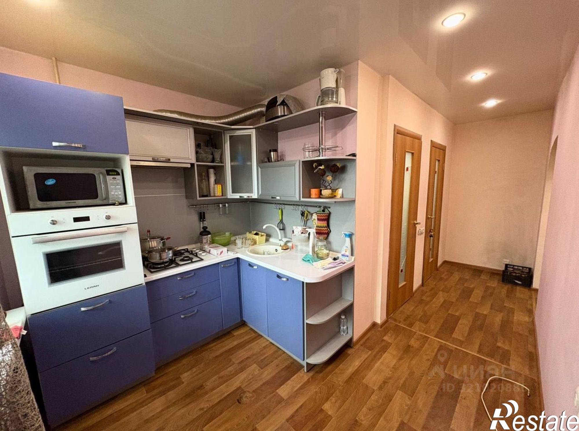 Купить квартиру за 4 200 000 рублей на 15-й микрорайон, 38