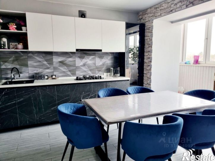 4-комн квартира 22-й микрорайон, 13