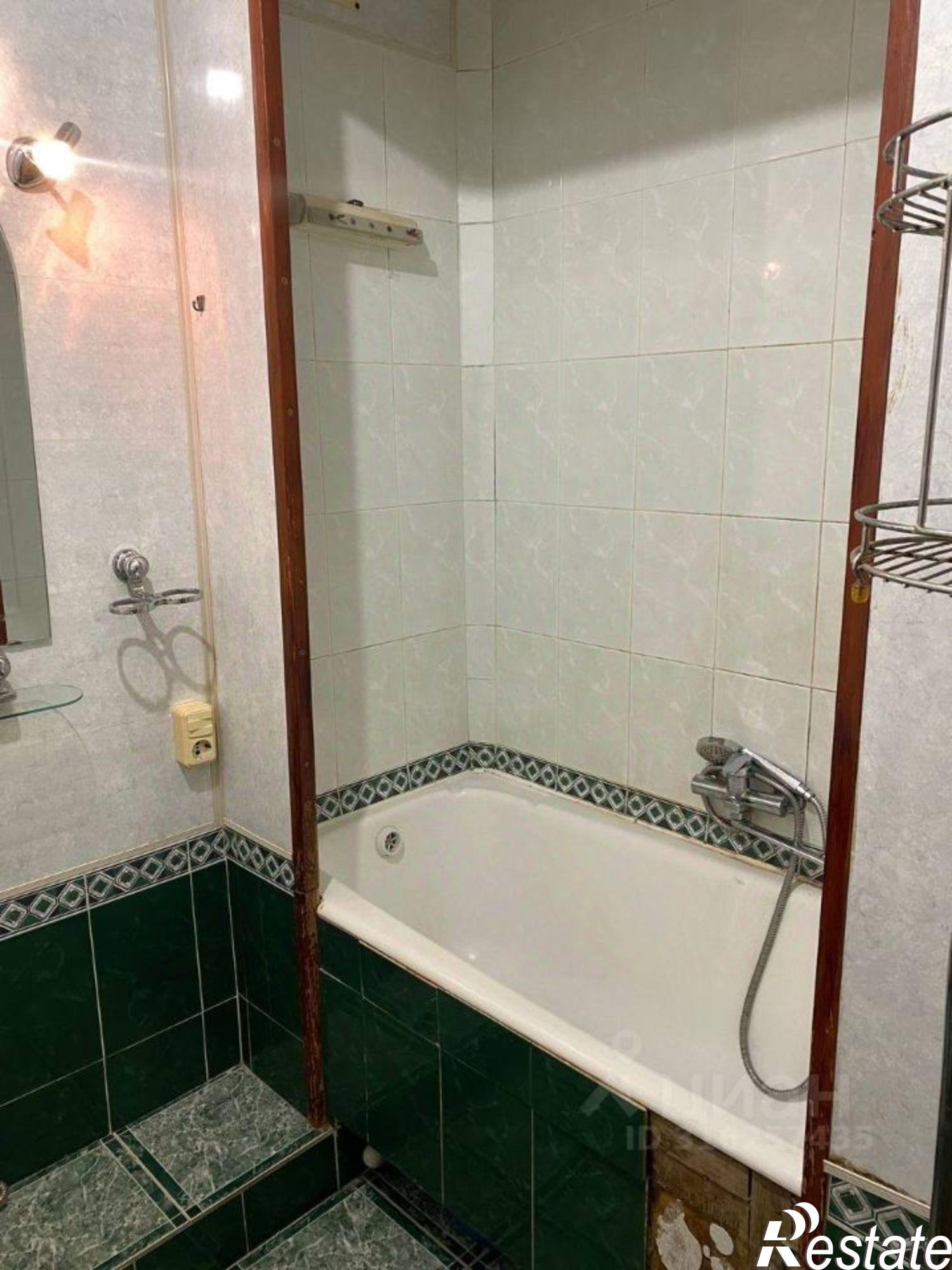 Купить квартиру за 3 750 000 рублей на 12-й микрорайон, 2