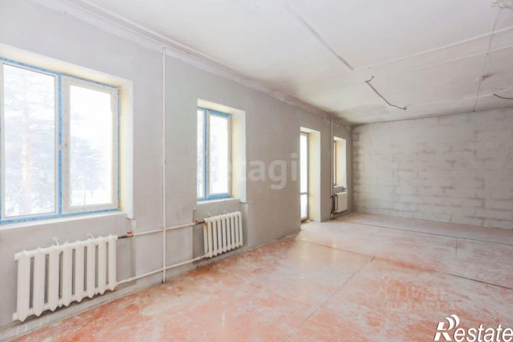 2-комн квартира улица Александра Матросова, 41,  д. 41