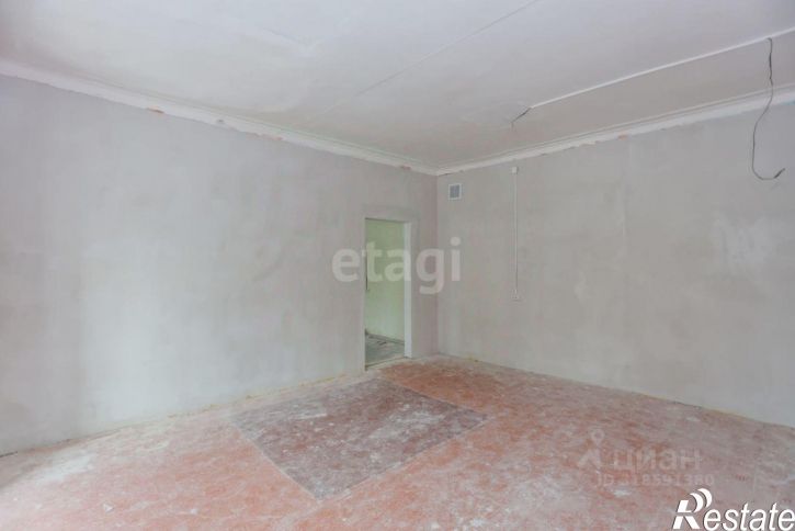 2-комн квартира улица Александра Матросова, 41,  д. 41