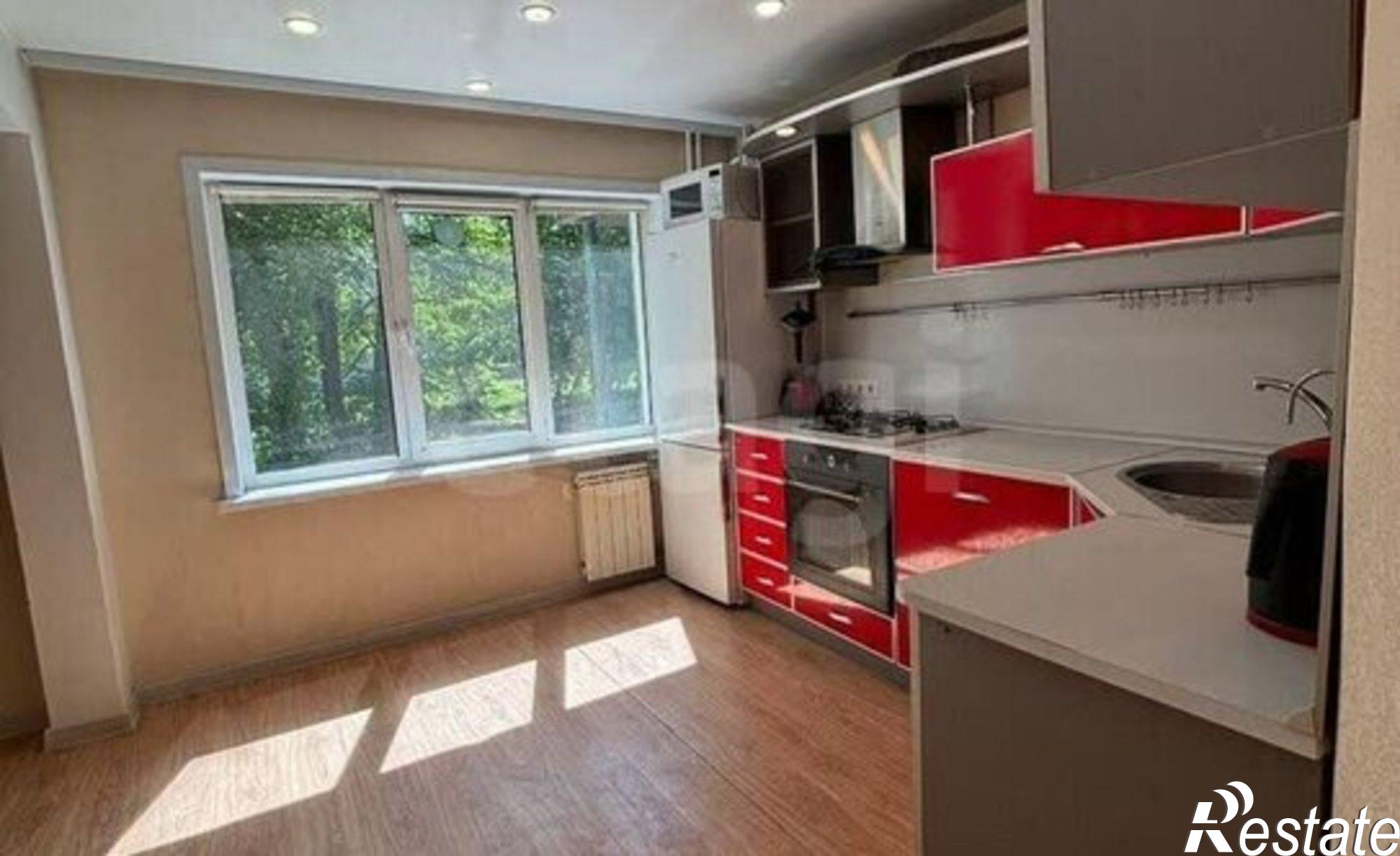 Купить квартиру за 5 583 000 рублей на 7-й микрорайон, 12