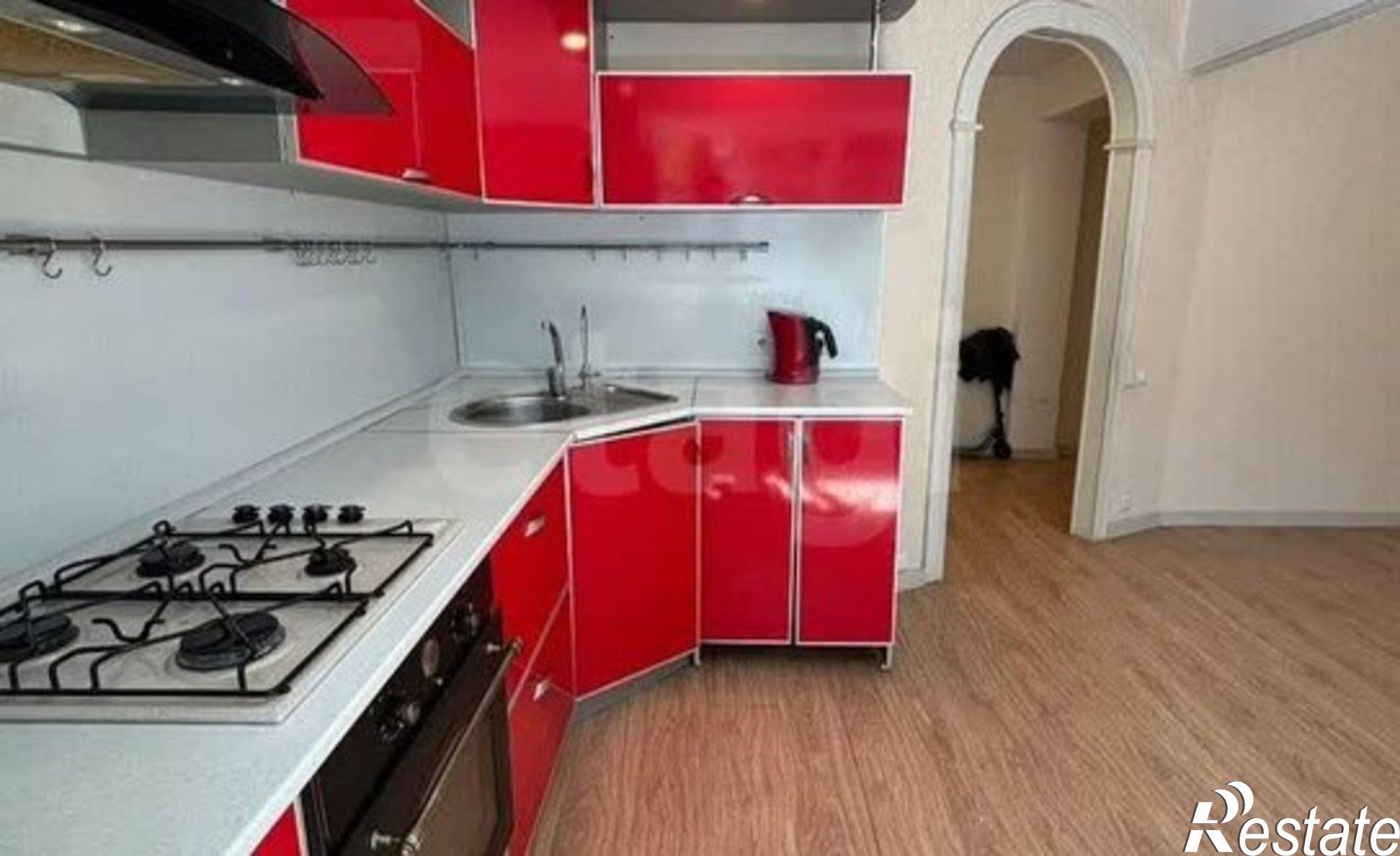 Купить квартиру за 5 583 000 рублей на 7-й микрорайон, 12