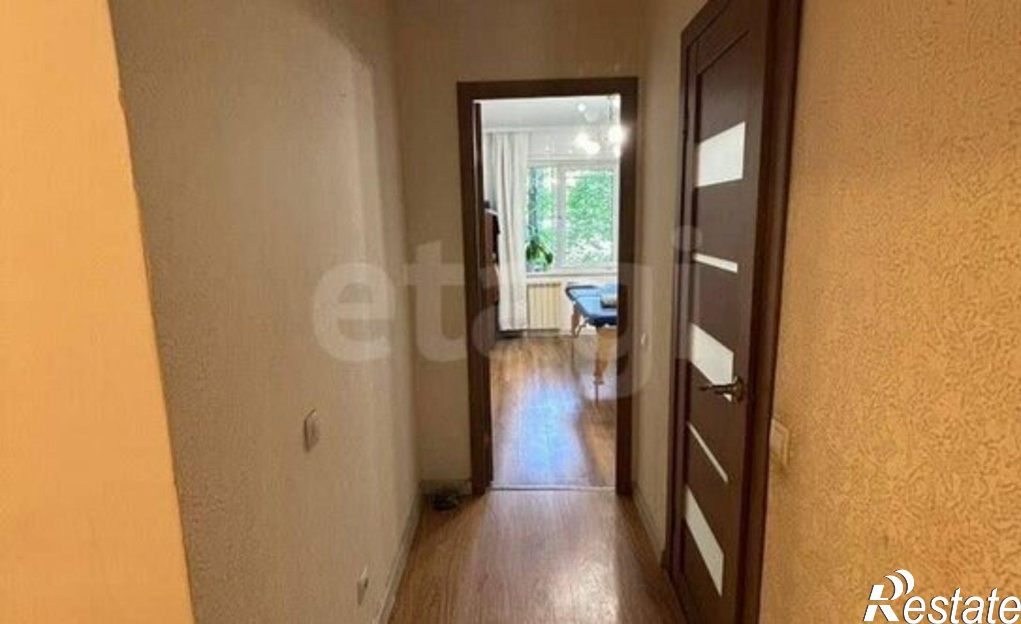 Купить квартиру за 5 583 000 рублей на 7-й микрорайон, 12