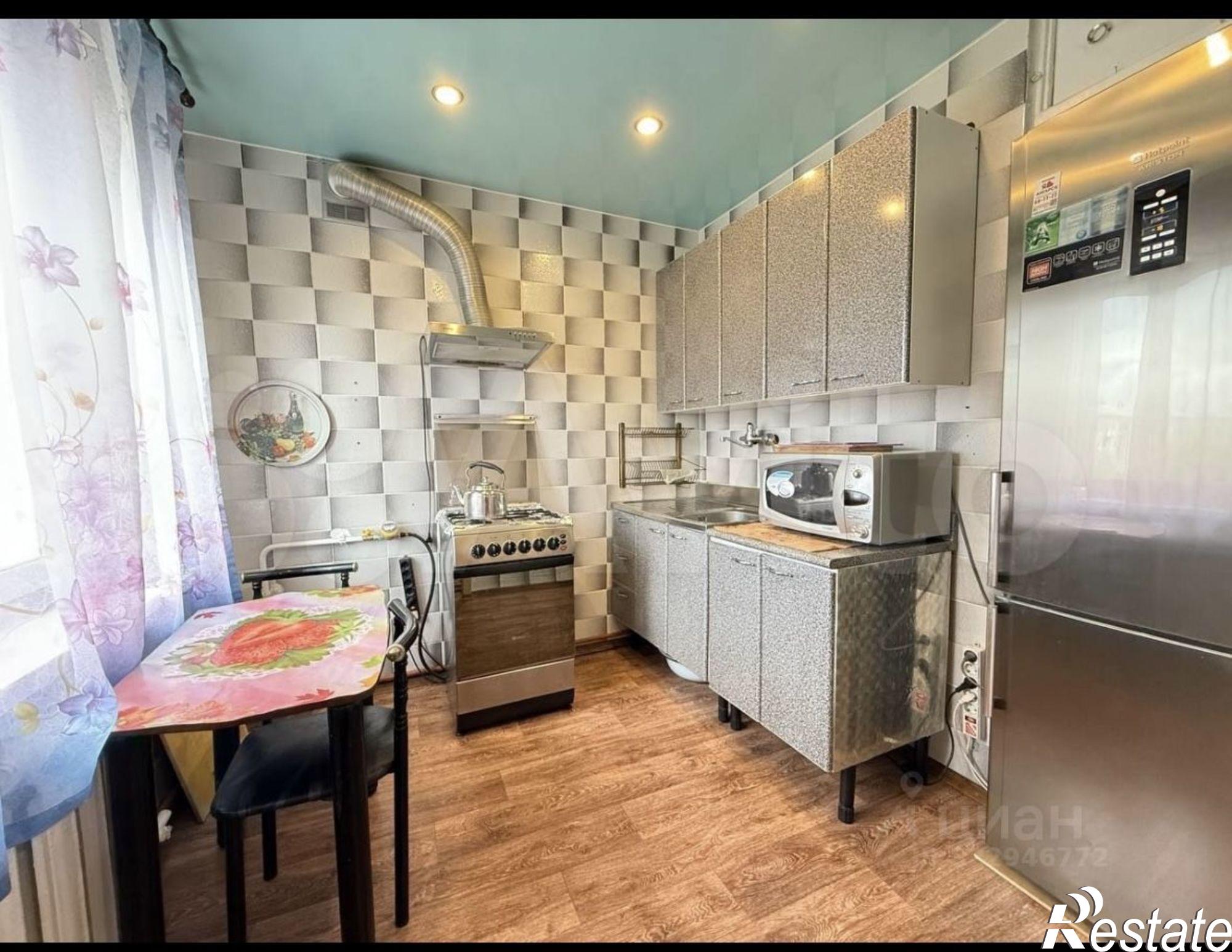 Купить квартиру за 3 500 000 рублей на 15-й микрорайон, 27