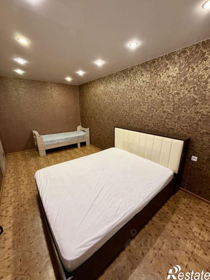 2-комн квартира 19-й микрорайон, 12А