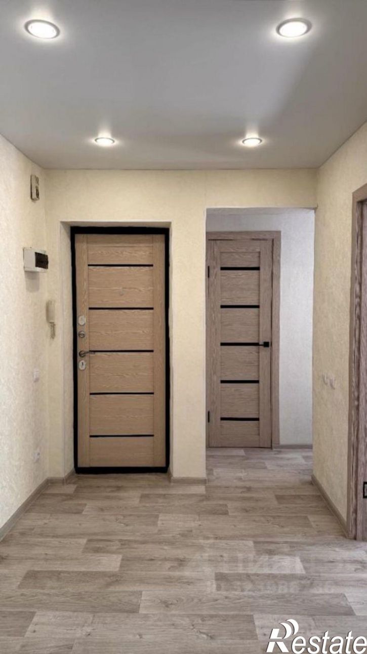 2-комн квартира 82-й квартал, 9