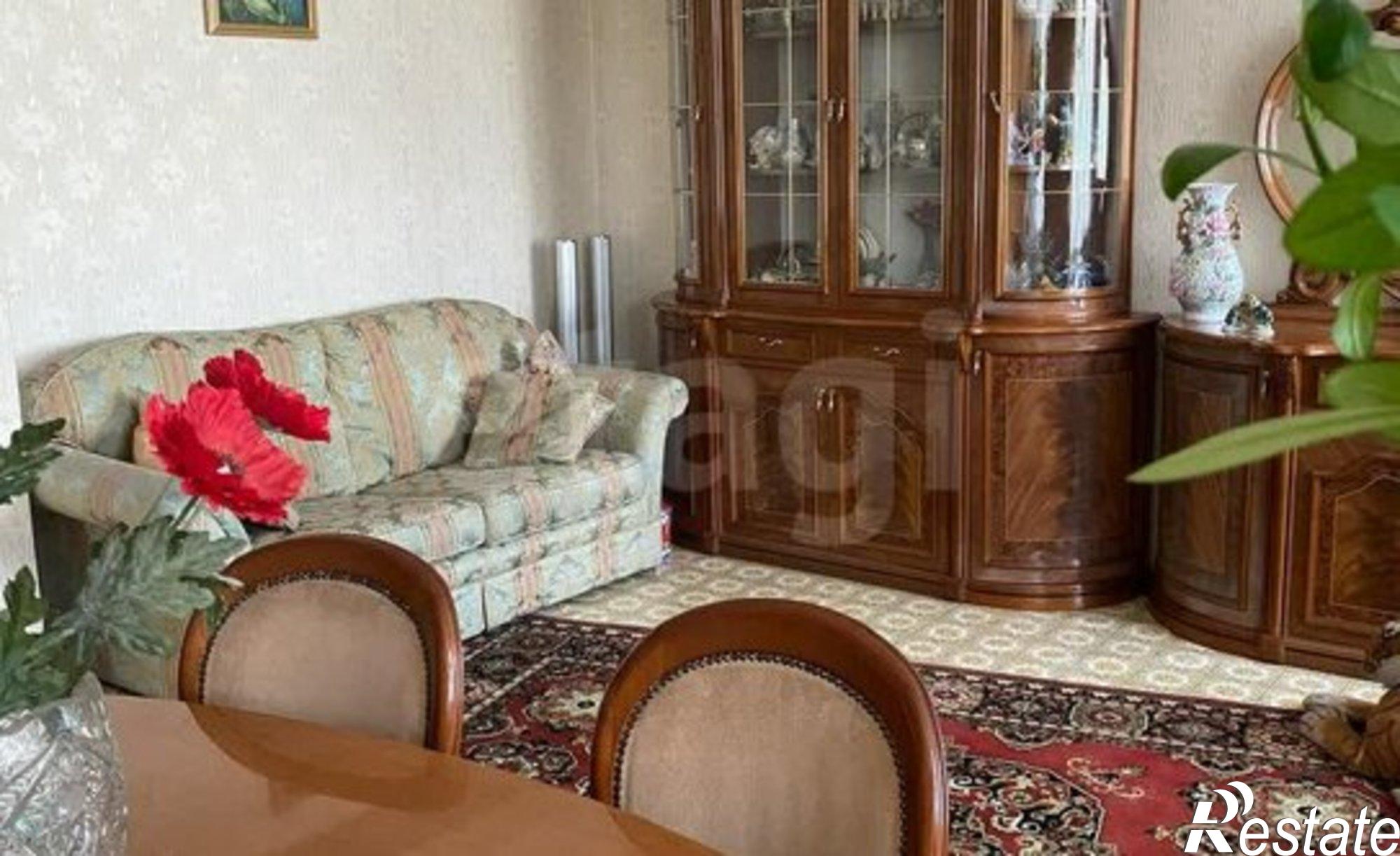 Купить квартиру за 10 000 000 рублей на пр-кт Карла Маркса, 44