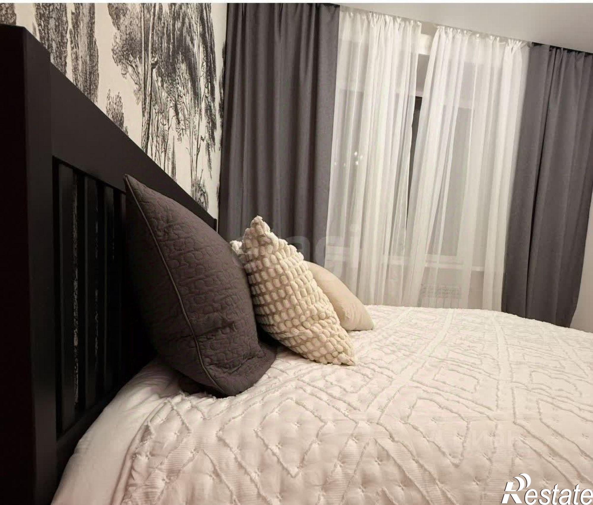 Купить квартиру за 10 700 000 рублей на ул Красная, 6А