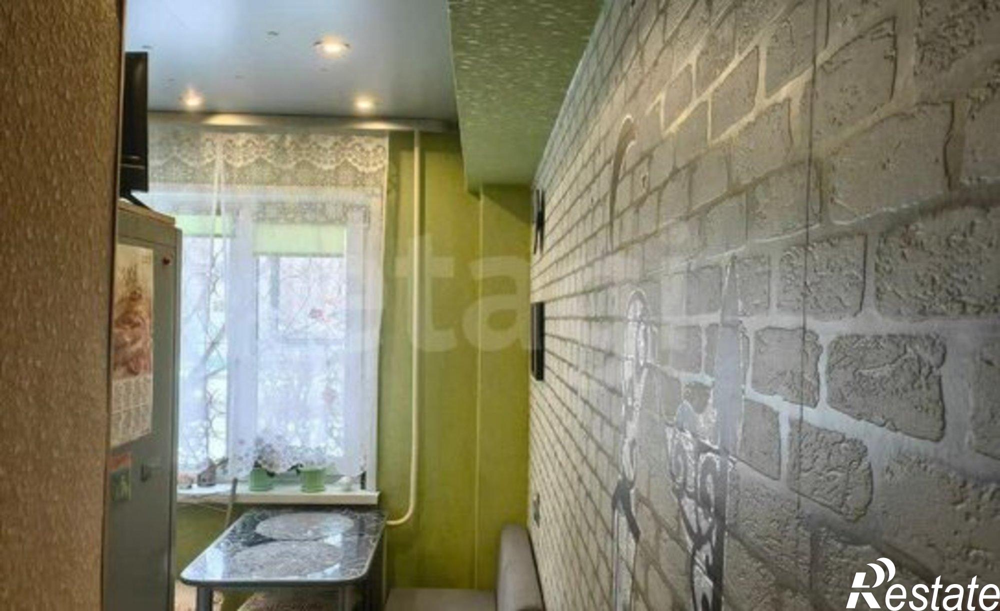 Купить квартиру за 6 000 000 рублей на 11-й микрорайон, 10