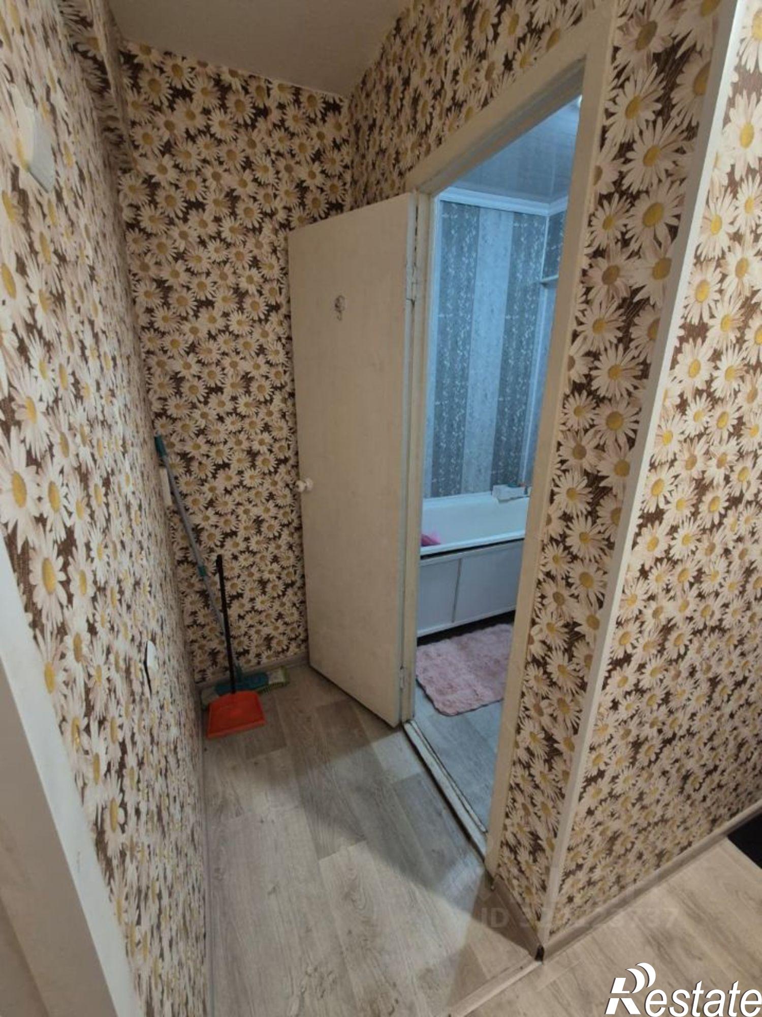 Купить квартиру за 3 350 000 рублей на 10-й микрорайон, 50