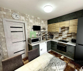 3-комн, 67кв м, этаж 2/5 12 мкр, д.30