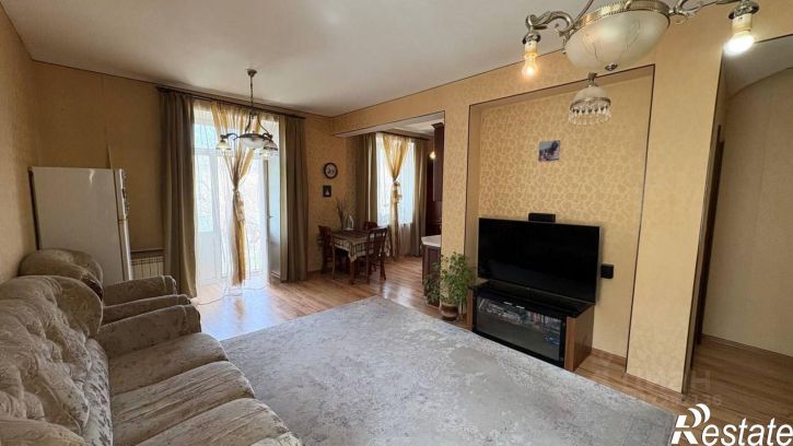 4-комн квартира ул Горького, 18,  д. 18