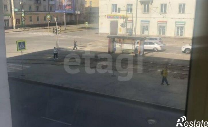 2-комн квартира пр-кт Карла Маркса, 35,  д. 35