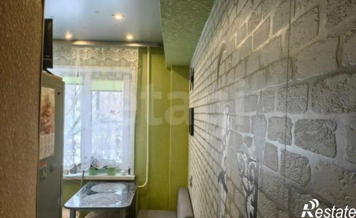 4-комн квартира 11-й микрорайон, 10