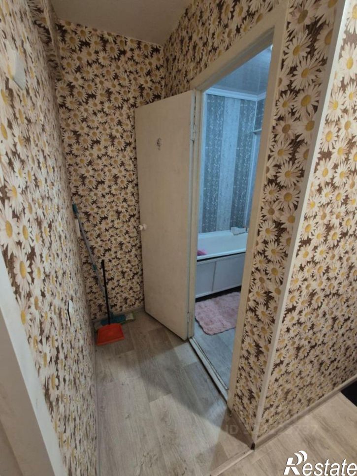 2-комн квартира 10-й микрорайон, 50