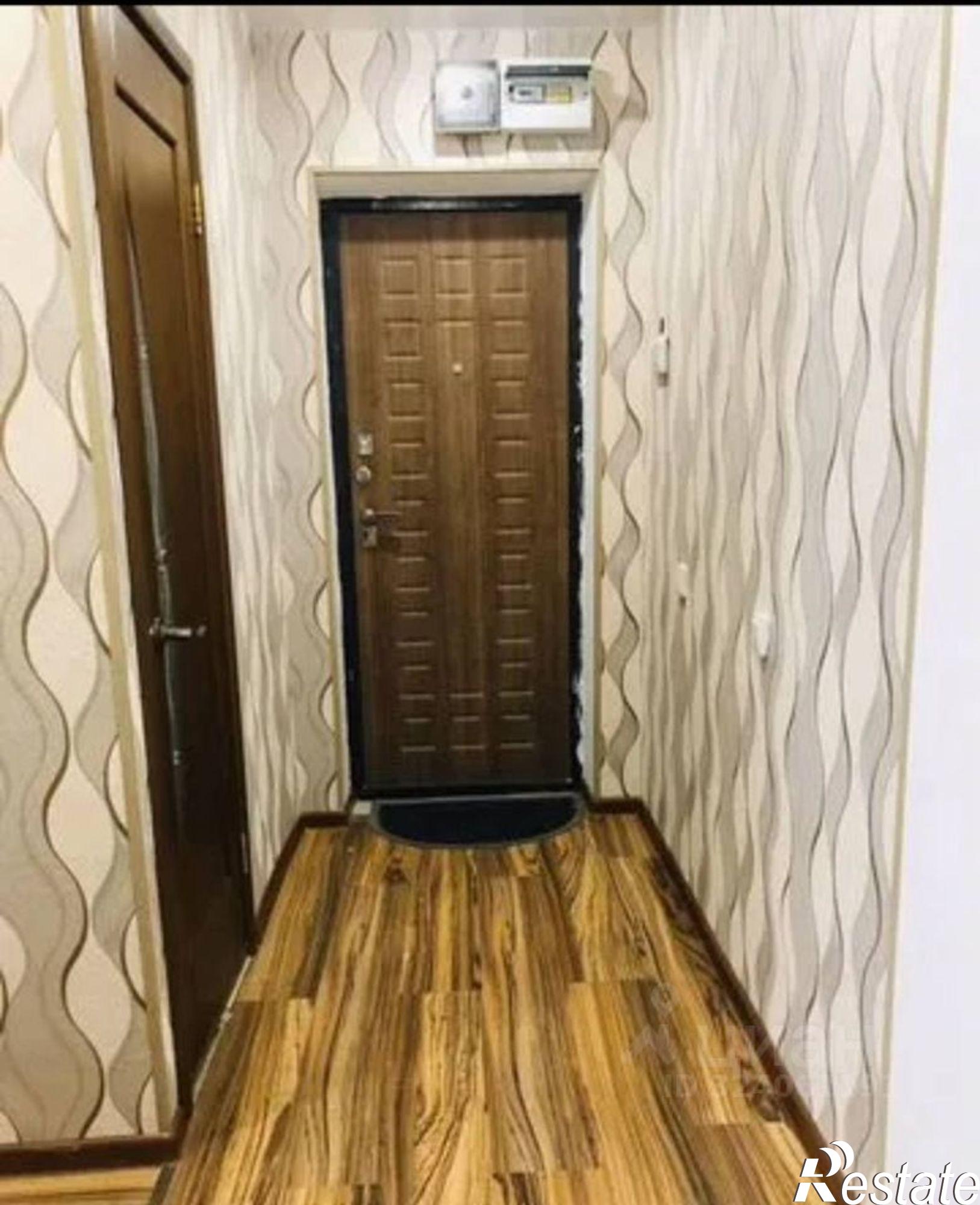 Купить квартиру за 3 800 000 рублей на 92-й квартал, 11