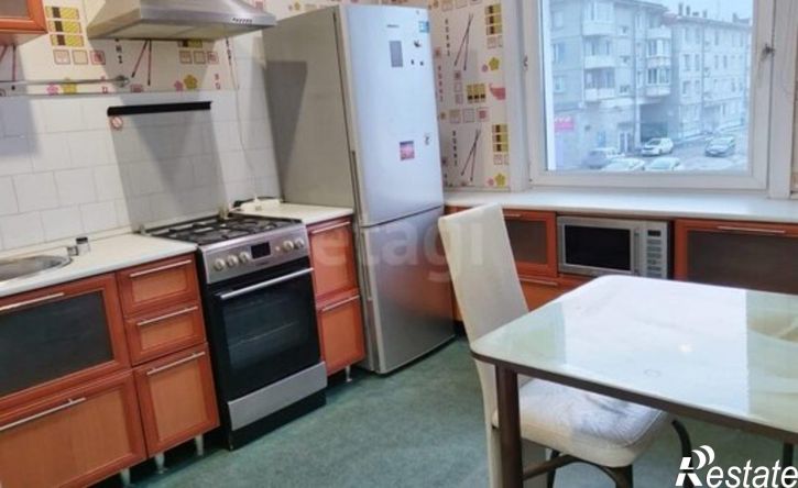 3-комн квартира микрорайон 6А, 43