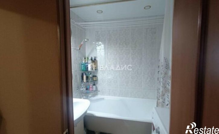 3-комн квартира квартал 95Б, 2