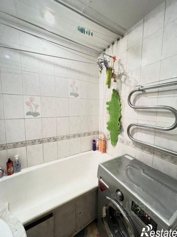 3-комн квартира 18-й микрорайон, 4