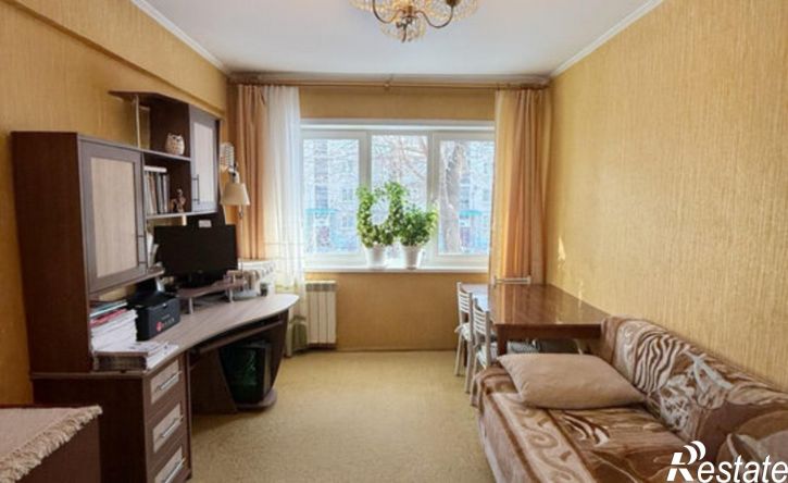 3-комн квартира 7-й микрорайон, 11