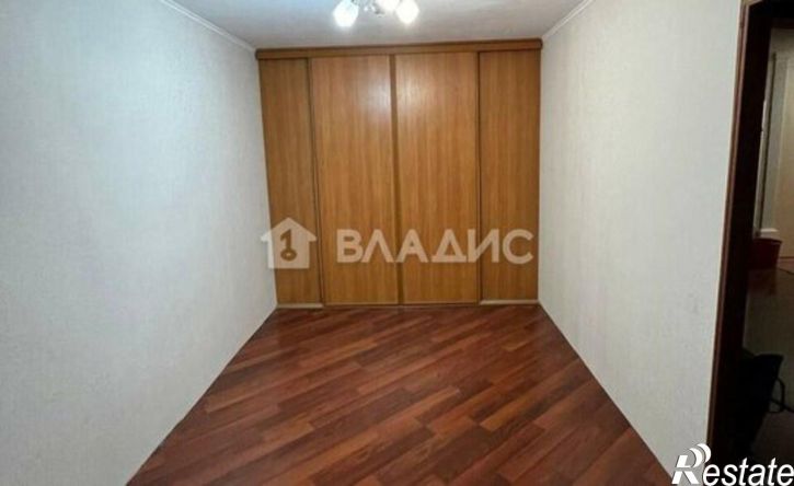 2-комн квартира 95-й квартал, 6