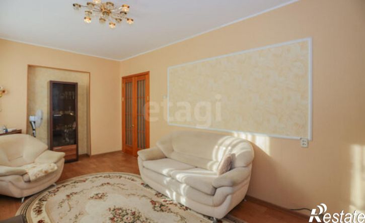 3-комн квартира 81-й квартал, 14