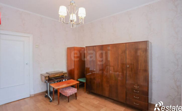 3-комн квартира 81-й квартал, 14