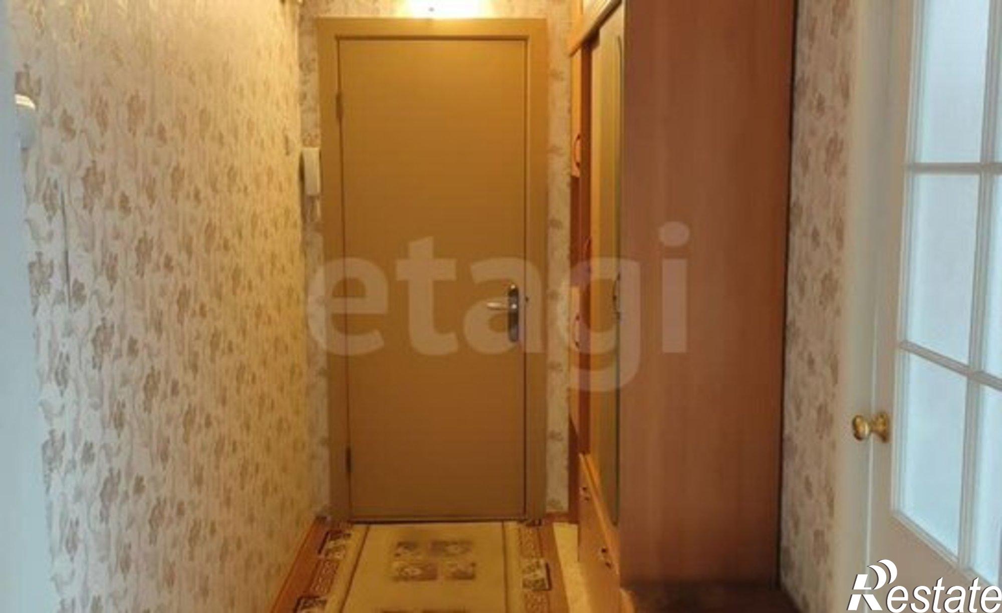 Купить квартиру за 5 500 000 рублей на 17-й микрорайон, 1