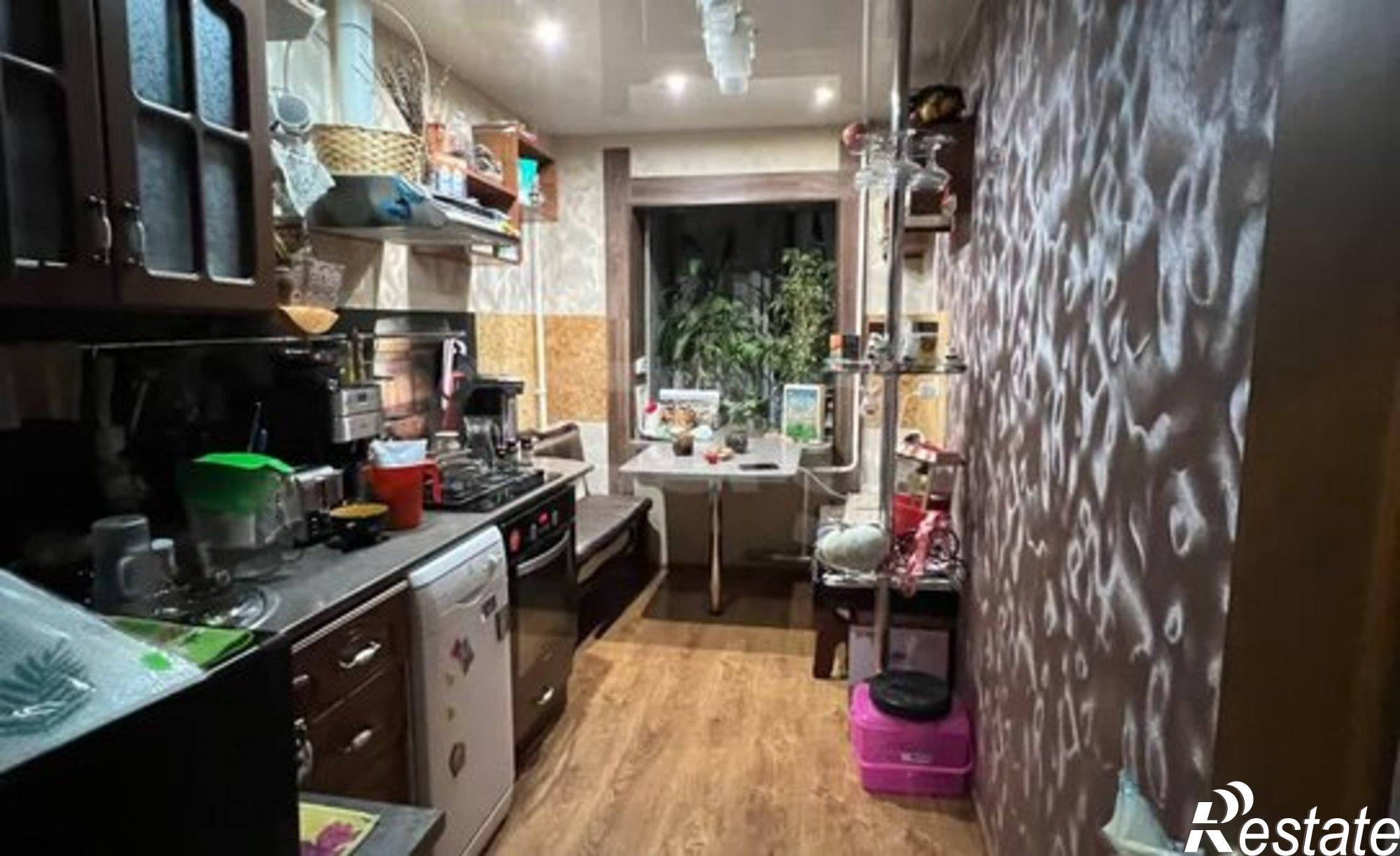 Купить квартиру за 4 500 000 рублей на 93-й квартал, 35