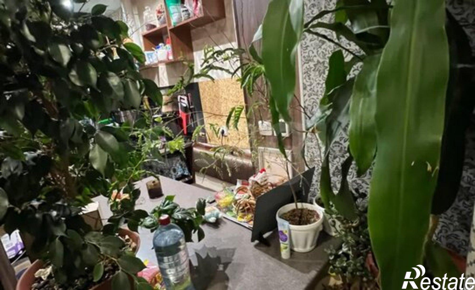 Купить квартиру за 4 500 000 рублей на 93-й квартал, 35