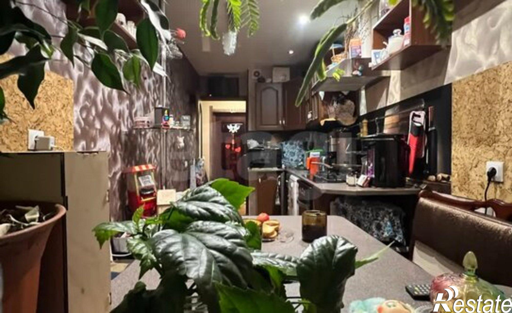 Купить квартиру за 4 500 000 рублей на 93-й квартал, 35