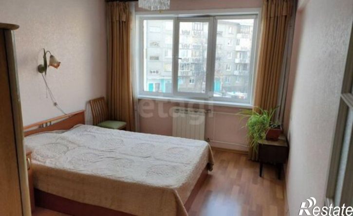 2-комн квартира 17-й микрорайон, 1