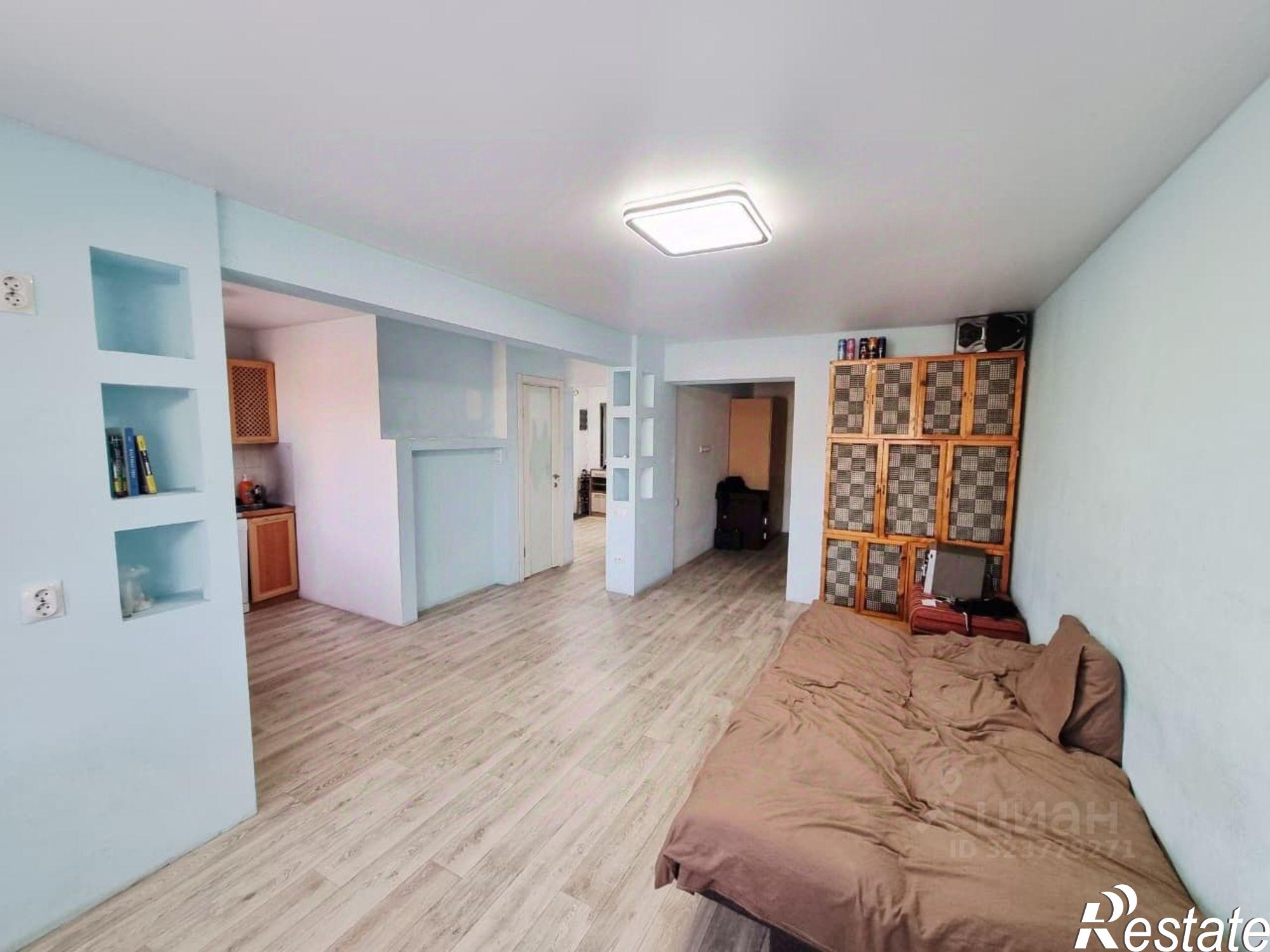 Купить квартиру за 3 750 000 рублей на 17-й микрорайон, 12