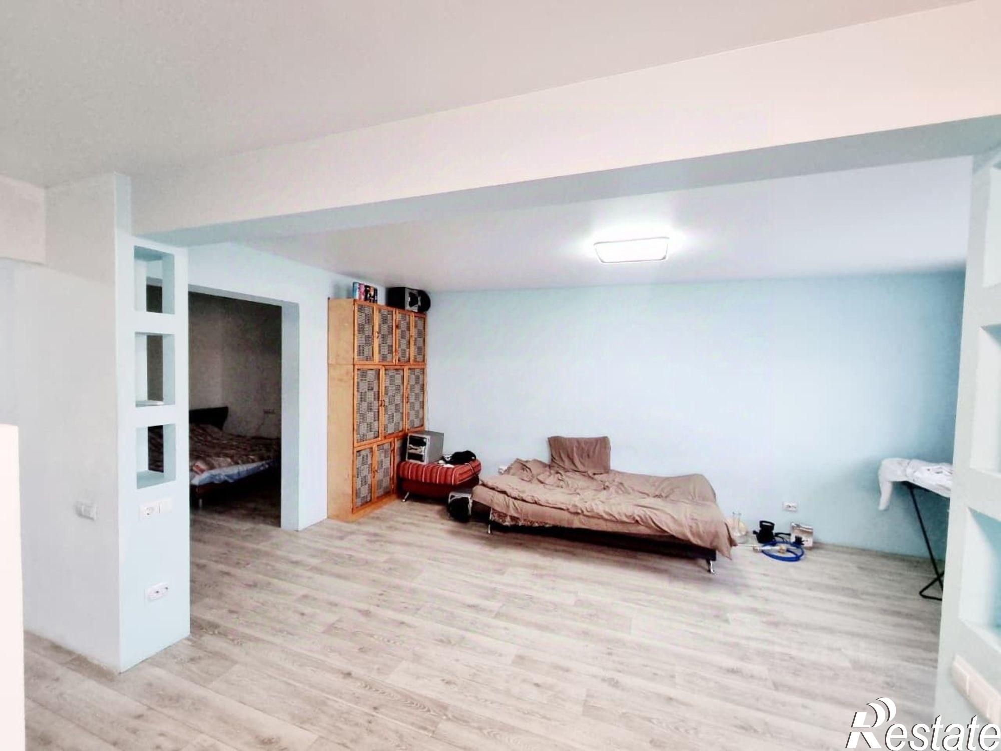 Купить квартиру за 3 750 000 рублей на 17-й микрорайон, 12