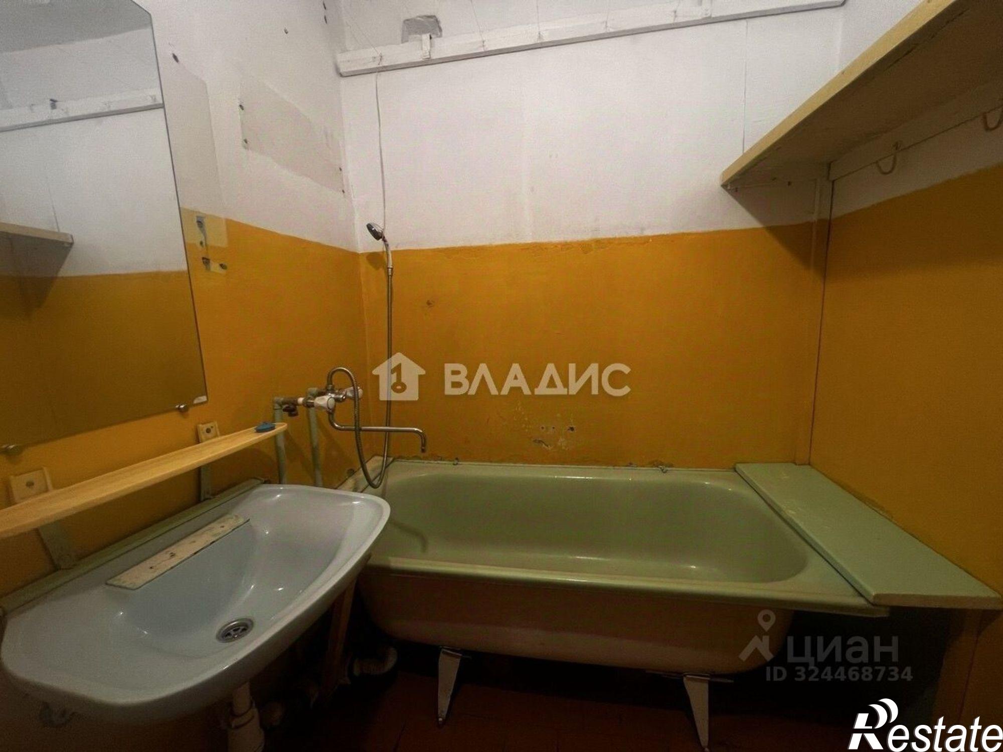 Купить квартиру за 2 200 000 рублей на Партизанская улица, 48