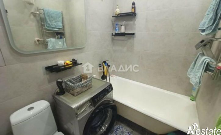 3-комн квартира 95-й квартал, 7