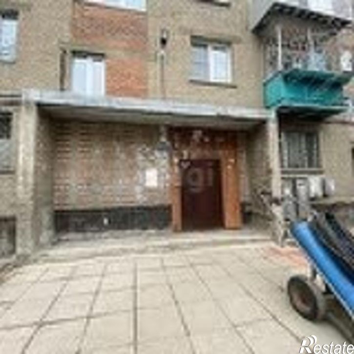 3-комн квартира 11-й микрорайон, 7