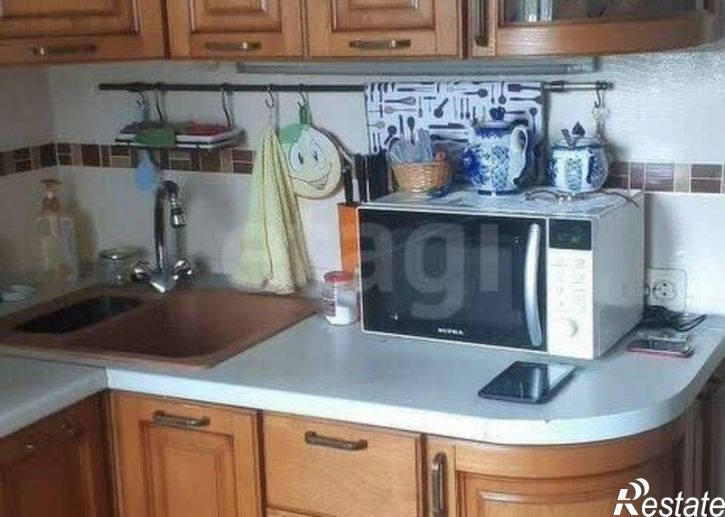 3-комн квартира 18-й микрорайон, 4