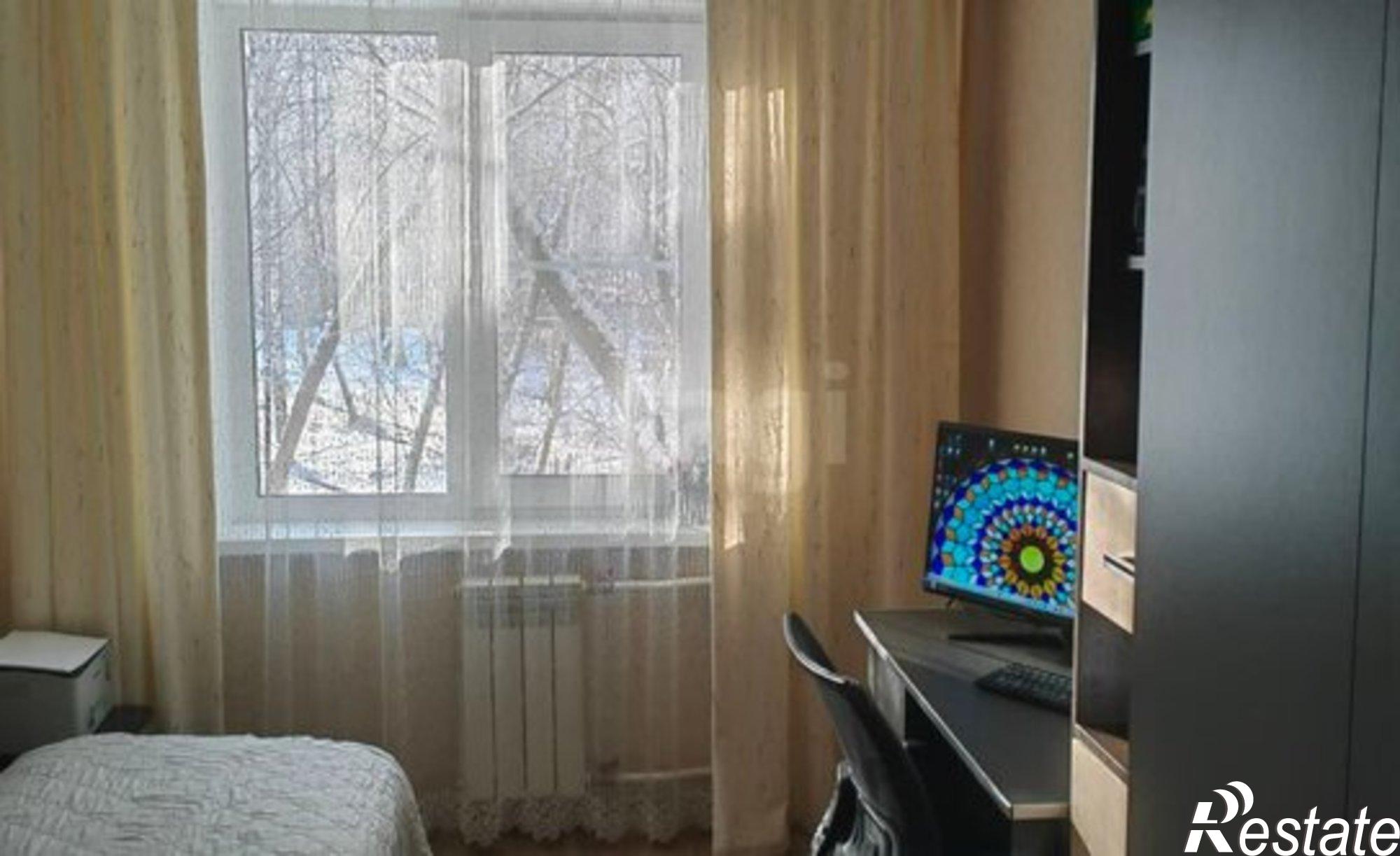 Купить квартиру за 5 000 000 рублей на 15-й микрорайон, 19