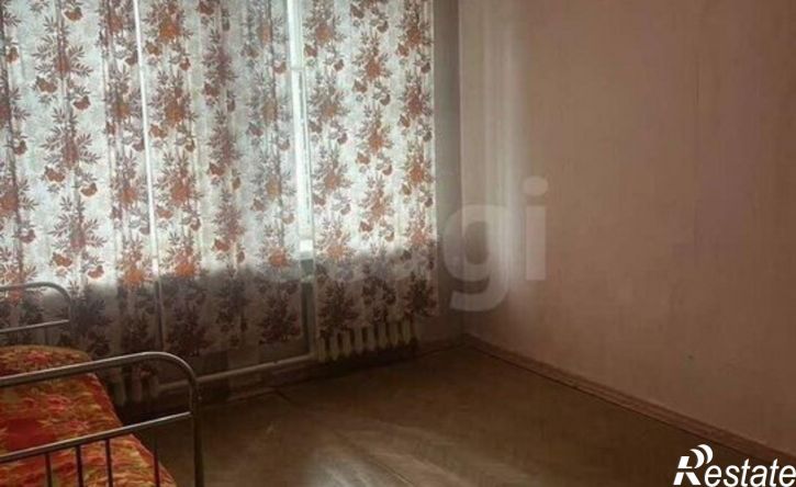 3-комн квартира 93-й квартал, 2