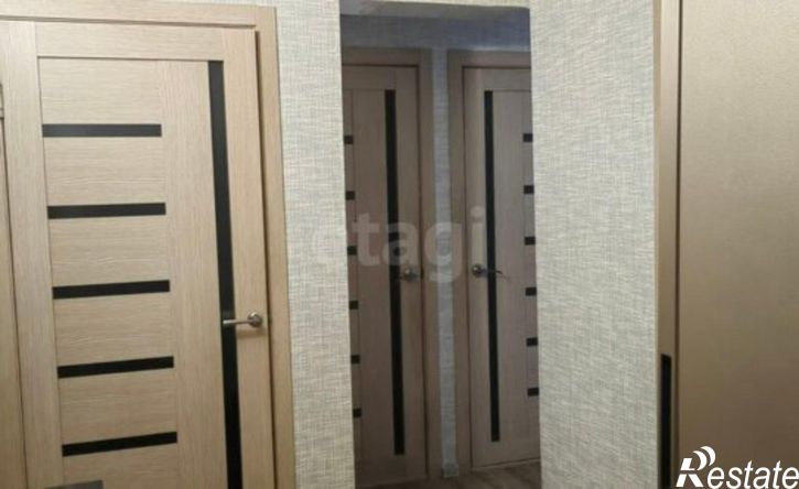 3-комн квартира 15-й микрорайон, 19