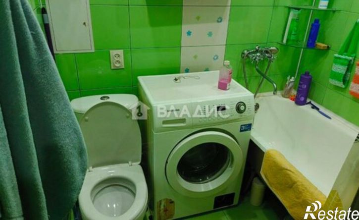 2-комн квартира 82-й квартал, 21