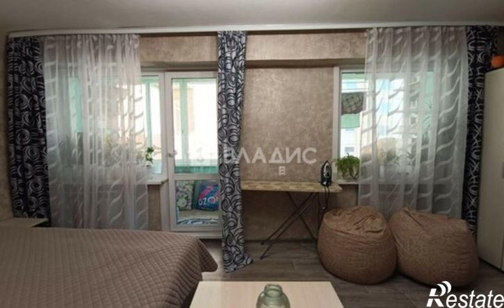 2-комн квартира 8-й микрорайон, 93