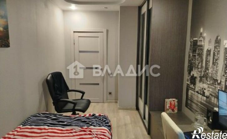 3-комн квартира 18-й микрорайон, 20