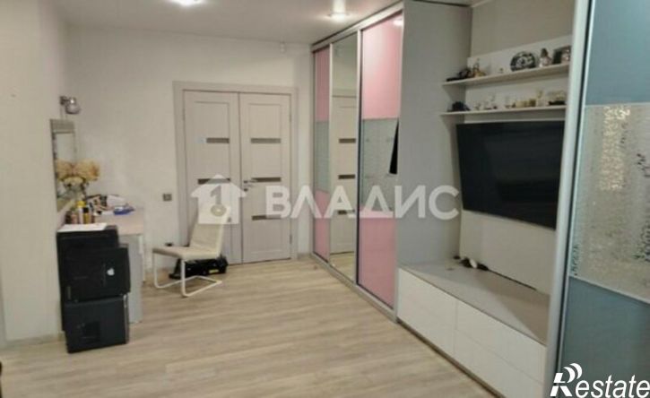 3-комн квартира 18-й микрорайон, 20