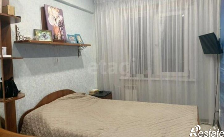 3-комн квартира 8-й микрорайон, 5