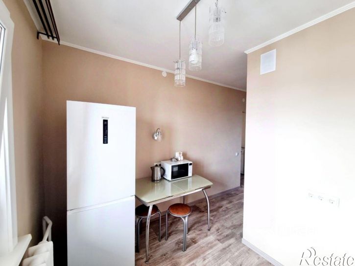 2-комн квартира 32-й микрорайон, 3