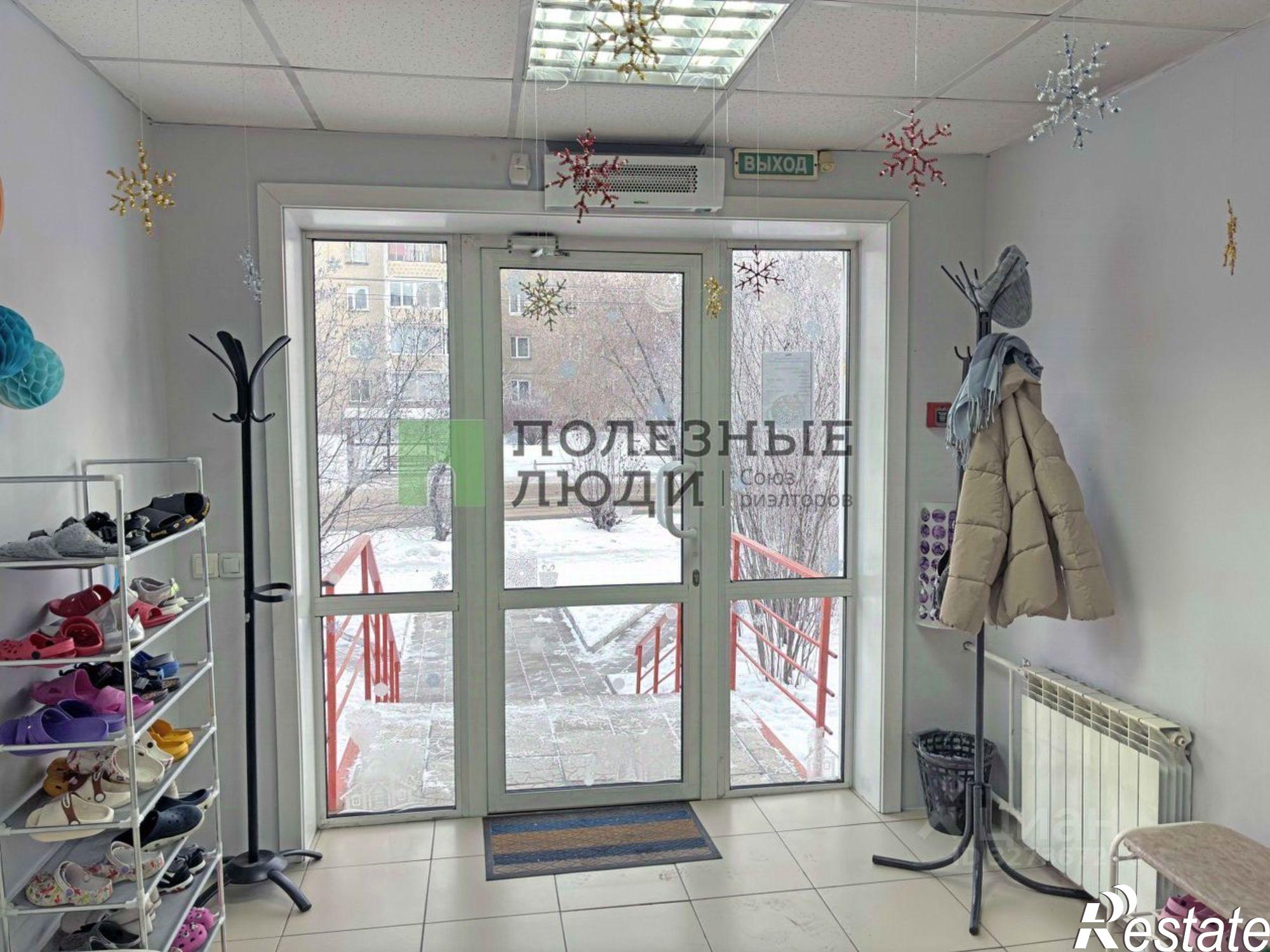 Купить офис, помещение под офис за 4 500 000 рублей на ул Енисейская, 1Б