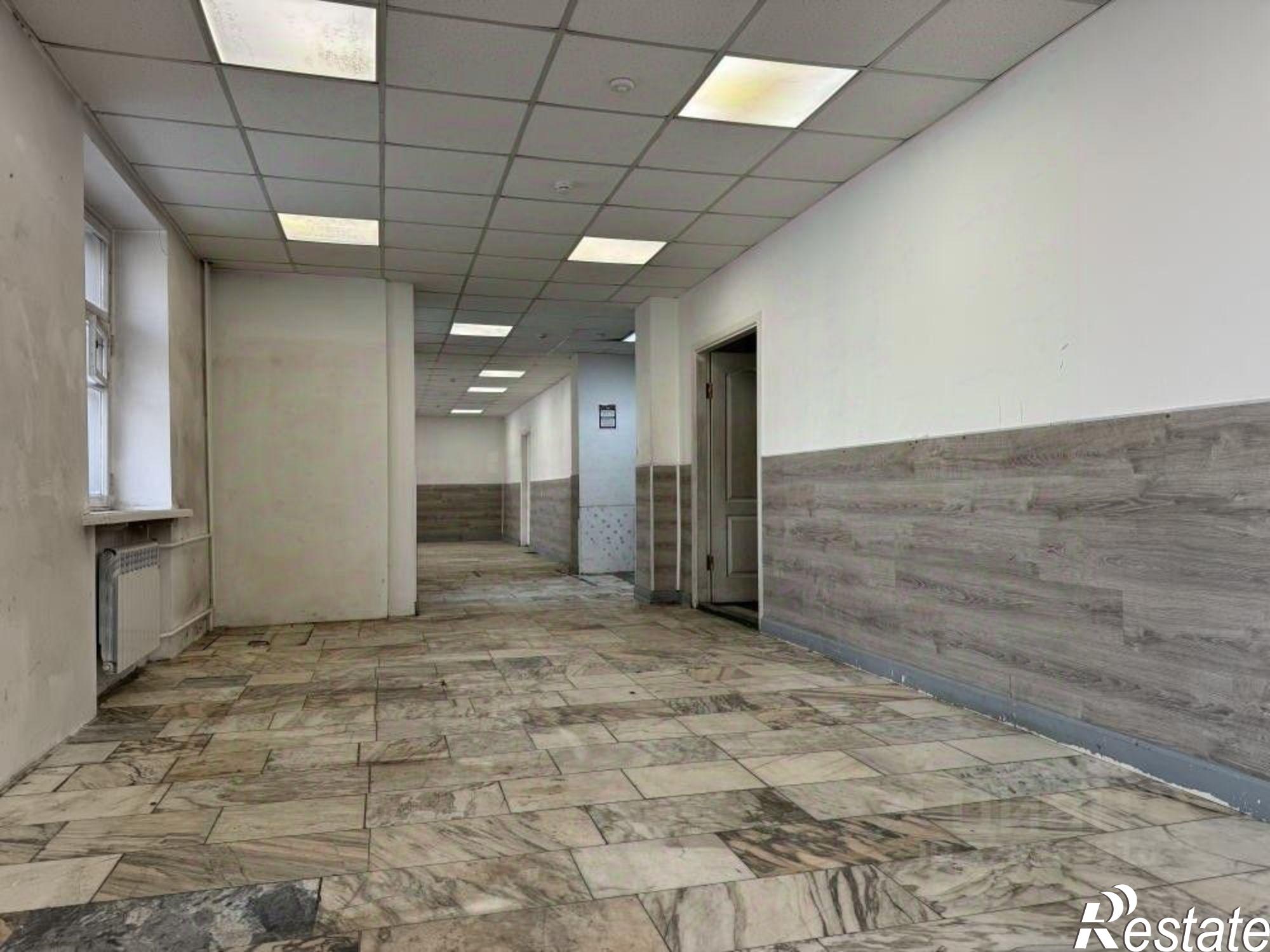 Купить торговое помещение за 301 535 рублей на 19-й кв-л, 6